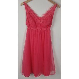 Vtg. 1960's Vanity Fair Sz. 34 Bright Pink Baby Doll Style Lace/Chiffon Lingerie